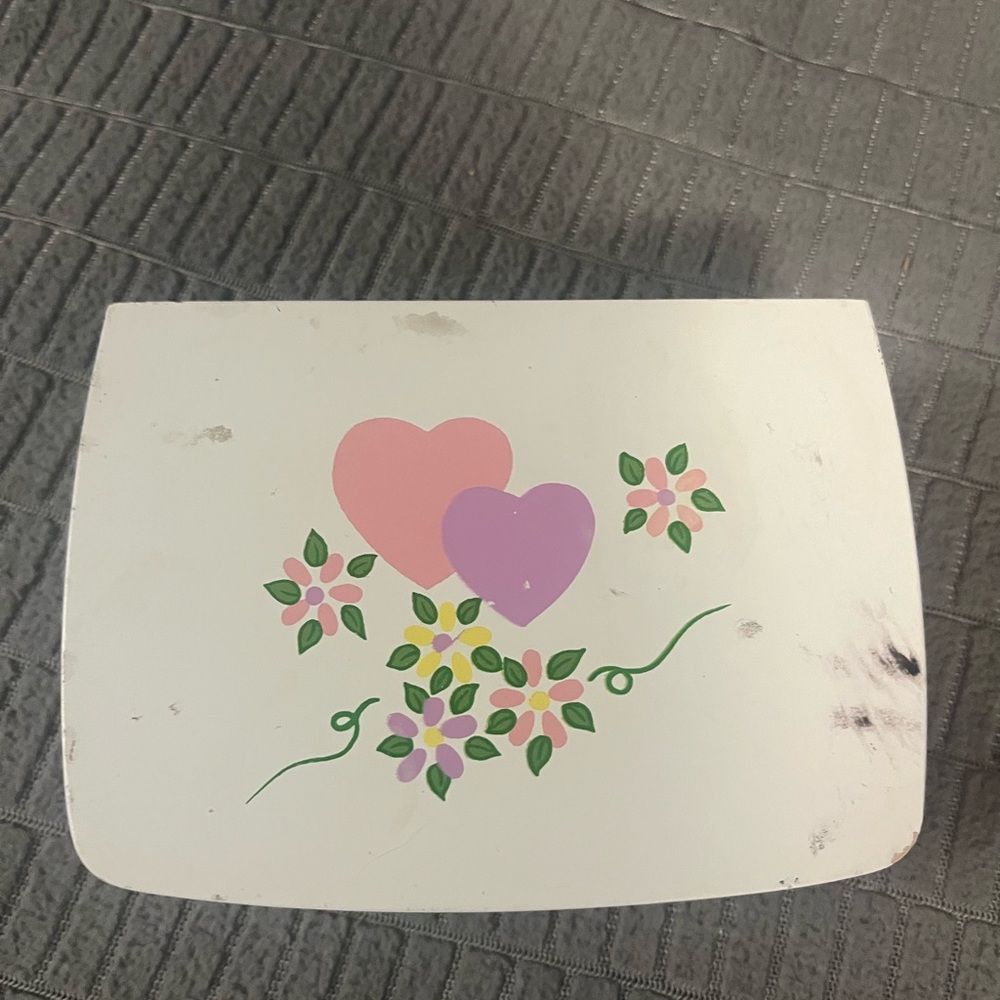 Jewelry Box - Picture 2 of 6